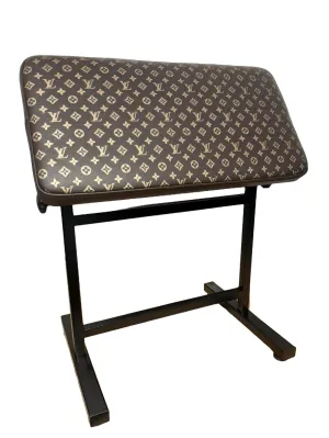 TATTOO ADDICT CUSTOMS - OPIERKA XL LOUIS VUITTON LIMITED BROWN